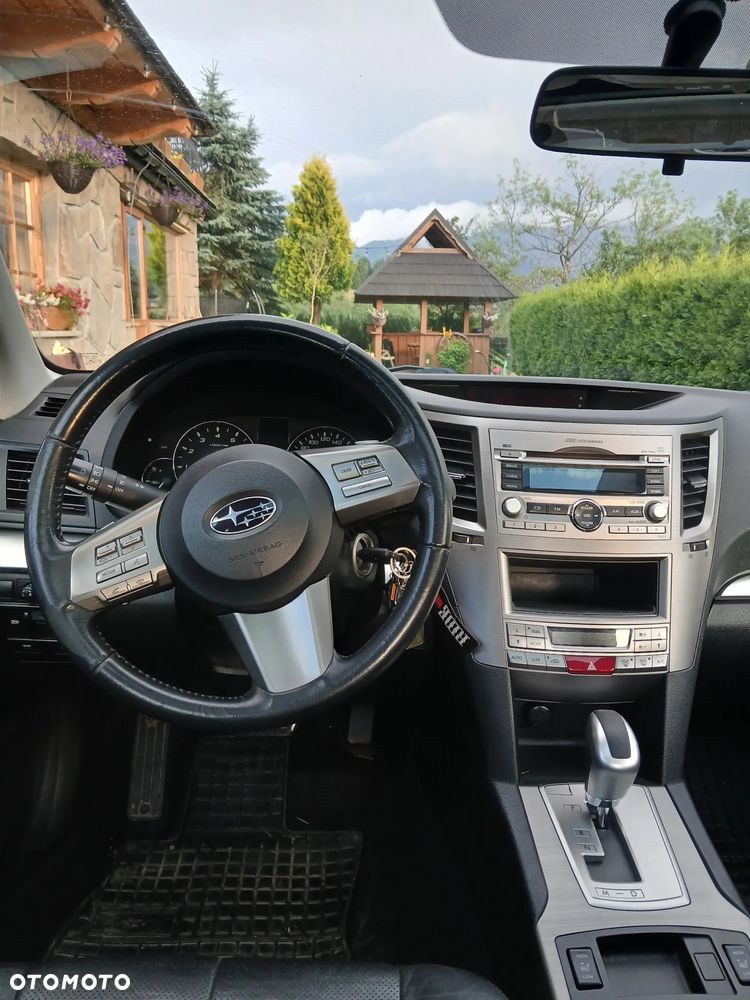 Subaru Legacy - 3