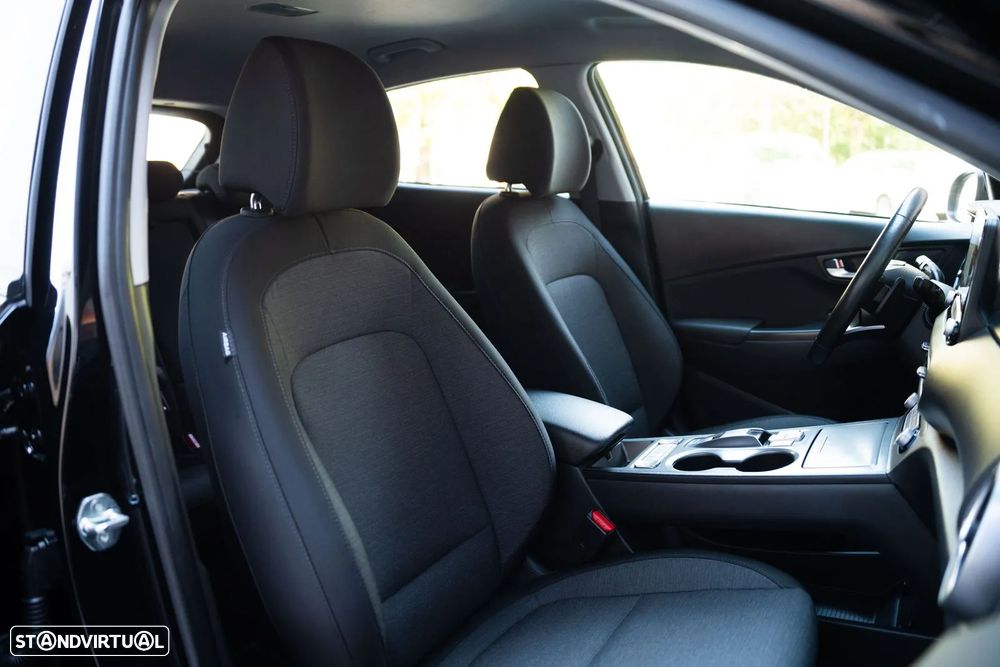 Hyundai Kauai EV 64 kWh Premium - 28