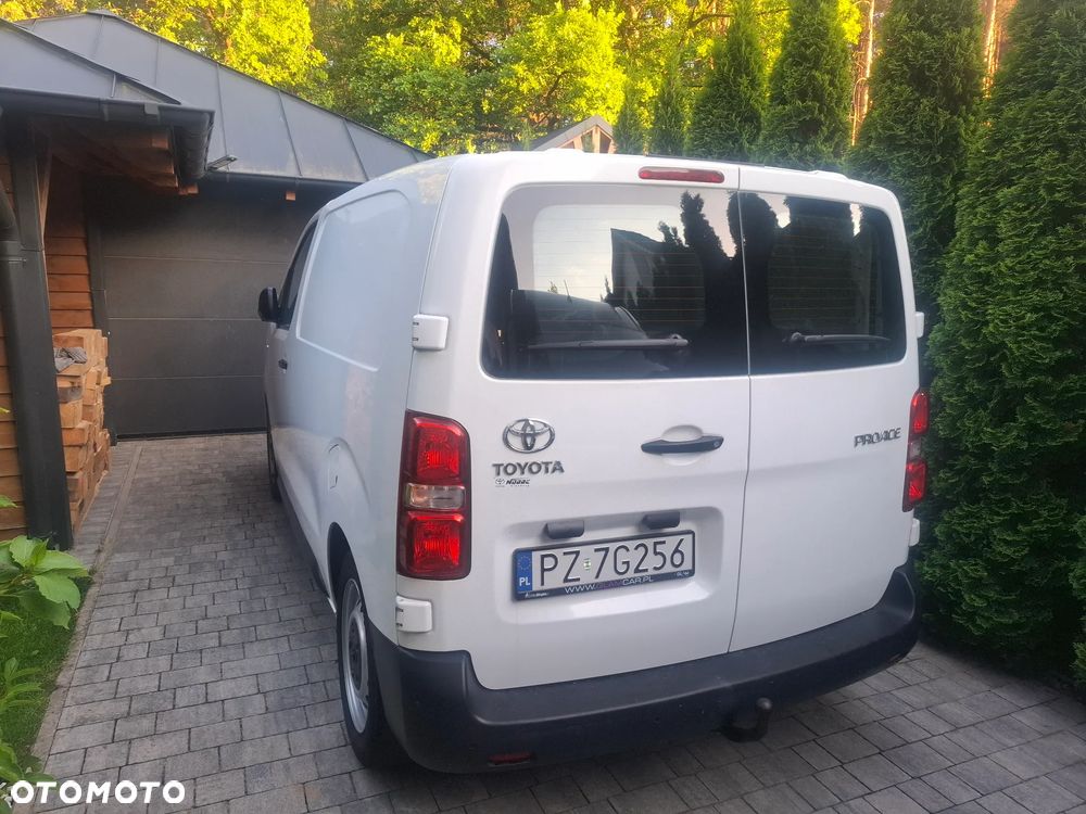 Toyota Proace - 2