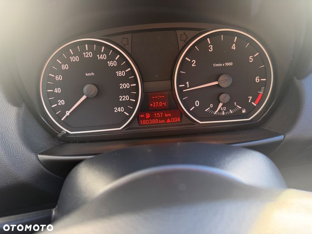 BMW Seria 1 - 14