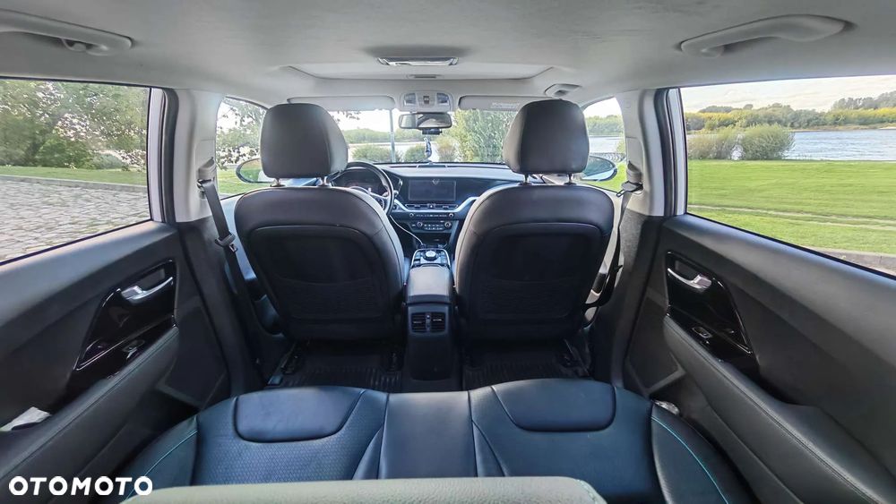 Kia Niro e-Niro 64kWh XL - 19