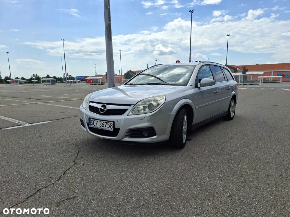 Opel Vectra 1.9 CDTI Cosmo - 1