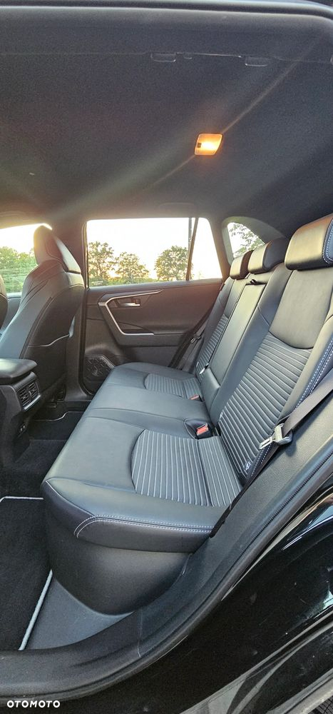 Toyota RAV4 2.5 Hybrid Black Edition by JBL 4x4 - 20