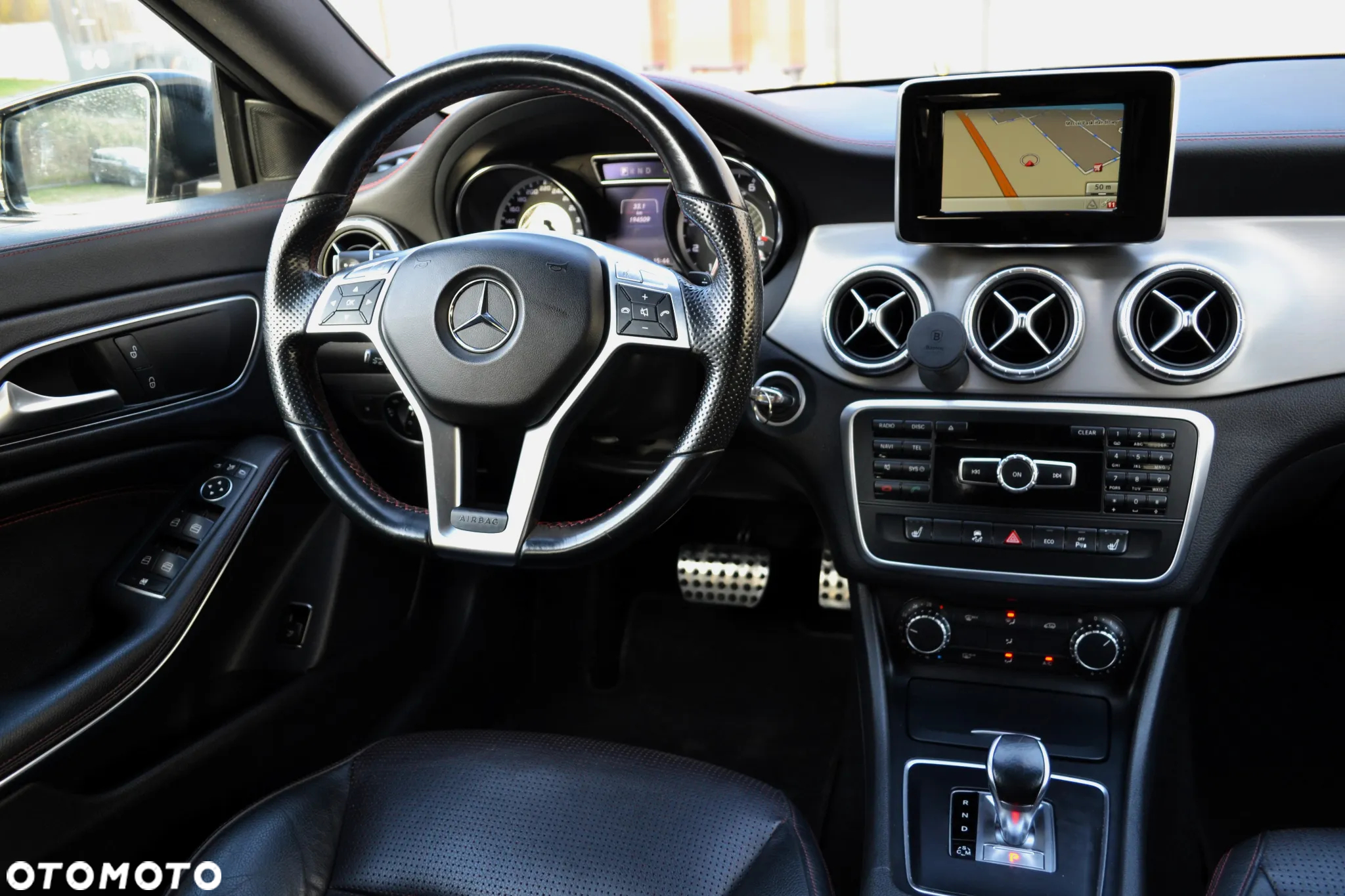 Mercedes-Benz CLA 45 AMG 4-Matic - 9