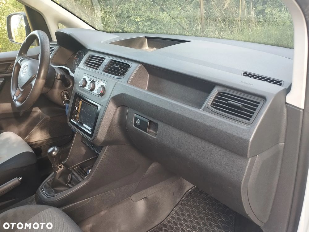Volkswagen Caddy - 4