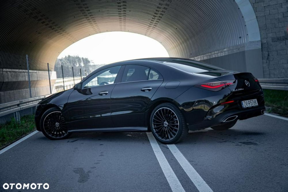 Mercedes-Benz CLA 200 d 8G-DCT AMG Line Advanced Plus - 32