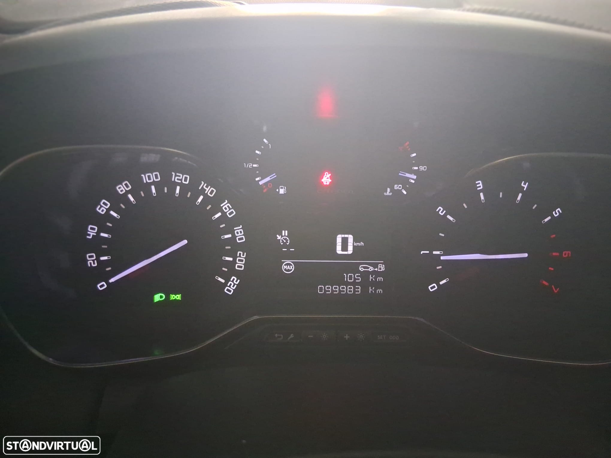 Citroën C3 Aircross PureTech 110 Stop & Start Shine - 4