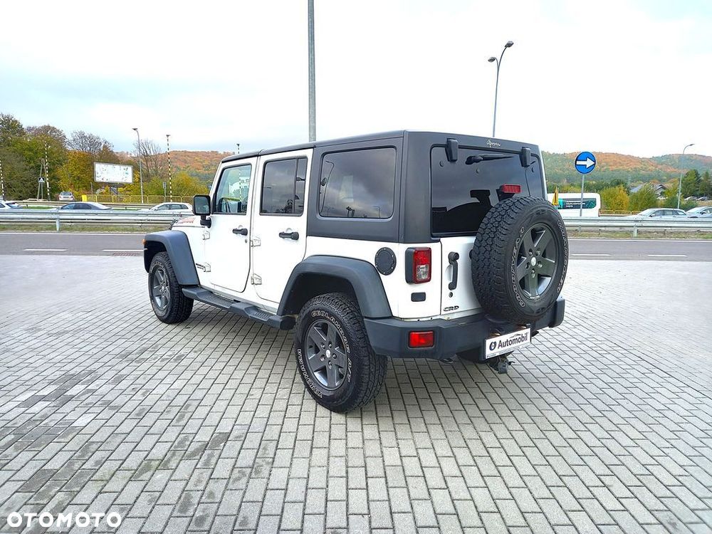 Jeep Wrangler - 6
