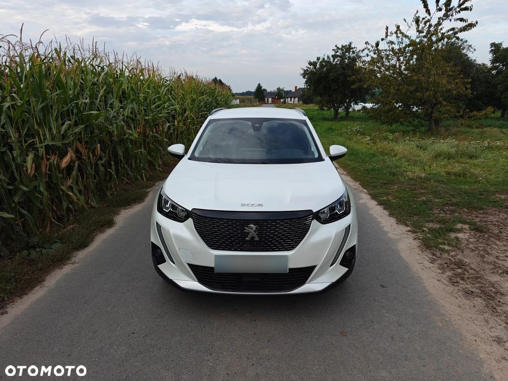 Peugeot 2008 PureTech 130 EAT8 Allure - 9
