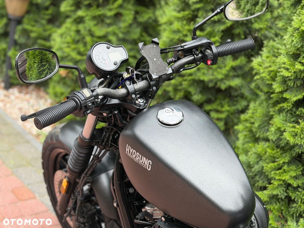 Hyosung GV - 15
