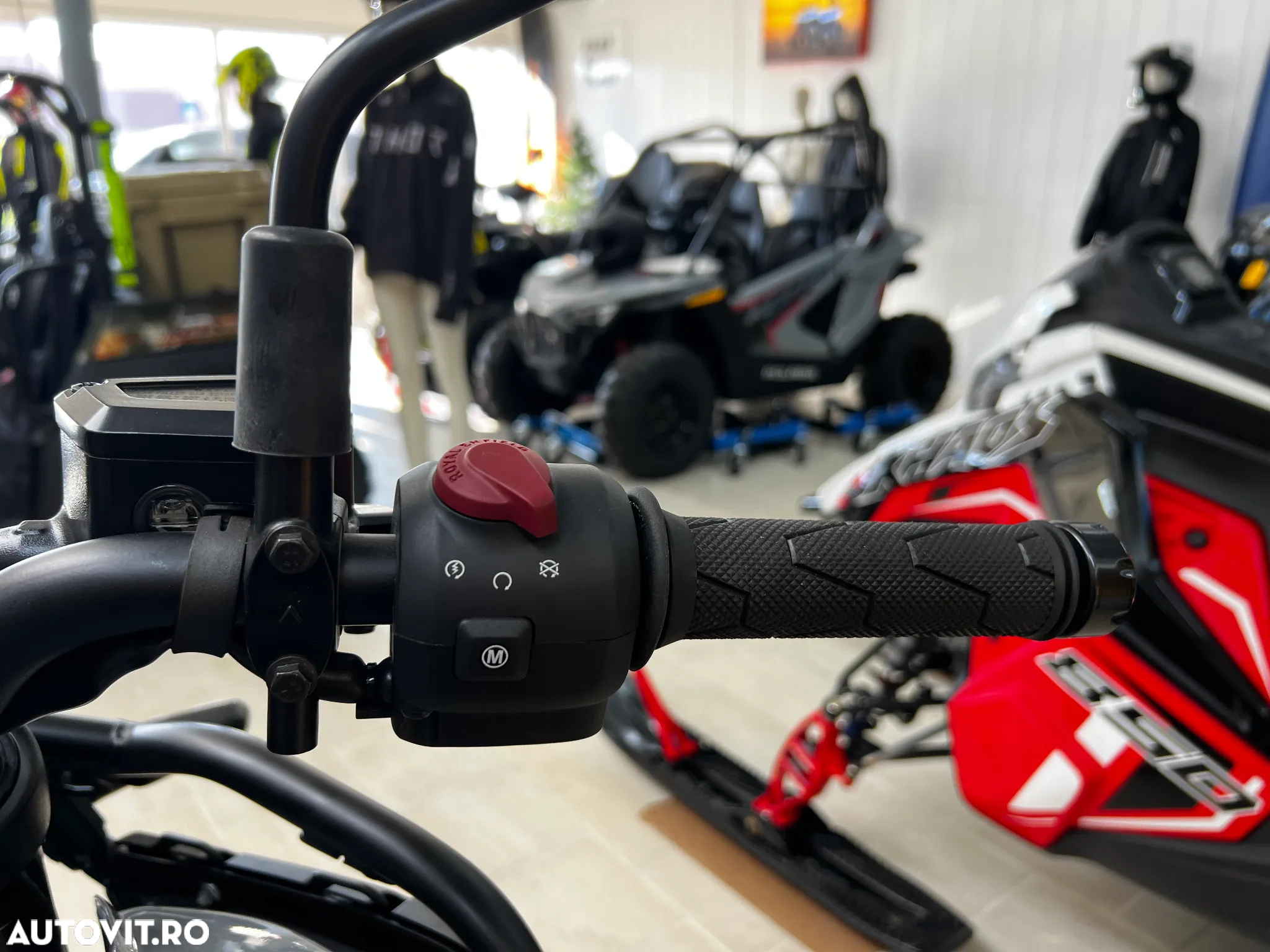 Royal Enfield Himalayan - 9