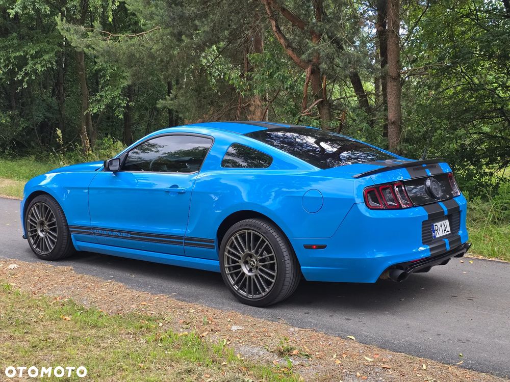 Ford Mustang 3.7 V6 Premium - 19