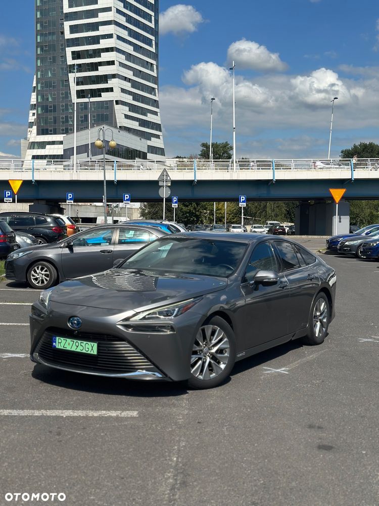 Toyota Mirai Prestige - 1