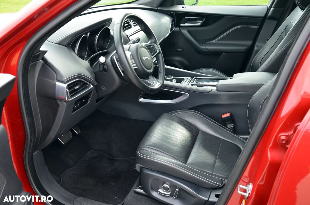 Jaguar F-Pace 20d AWD Aut. R-Sport - 6