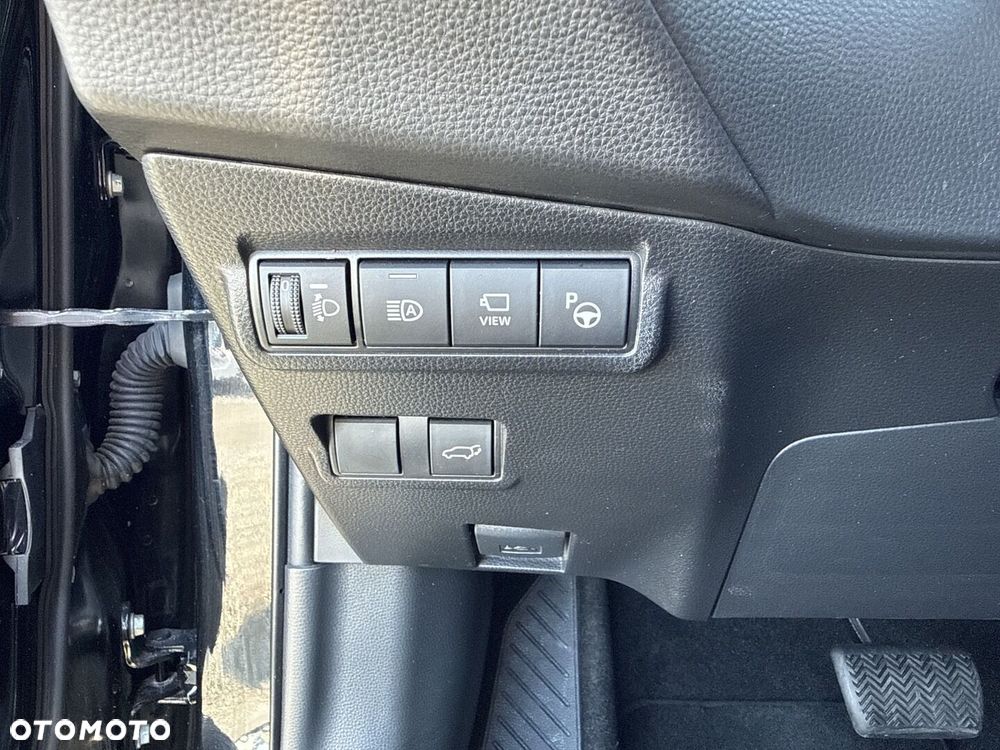 Toyota Corolla Cross 2.0 Hybrid Executive - 22