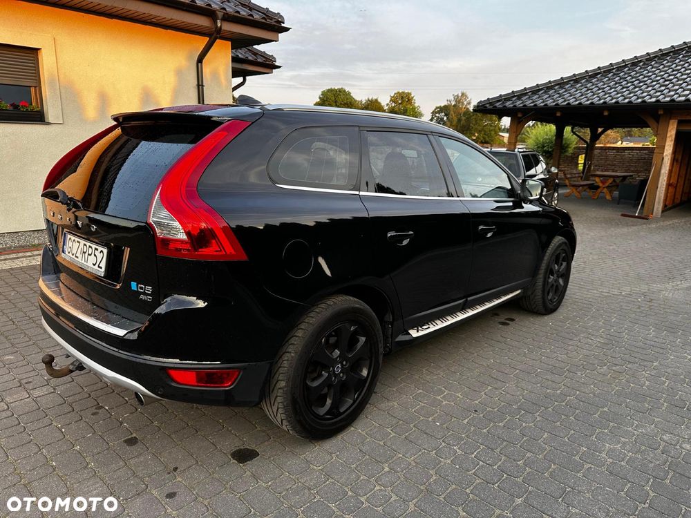 Volvo XC 60 D5 AWD RDesign - 8