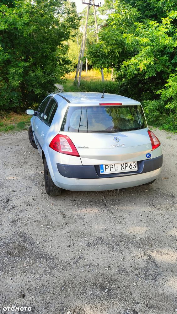 Renault Megane 1.6 Confort Authentique - 4