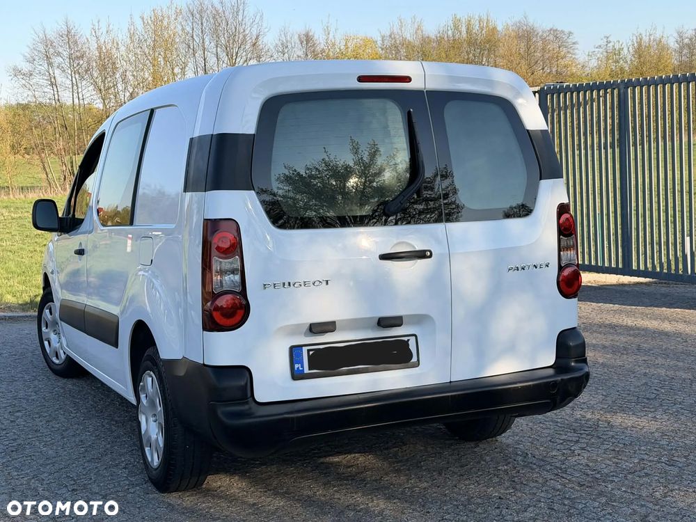 Peugeot Partner 1.6 e-HDi STT Active - 21