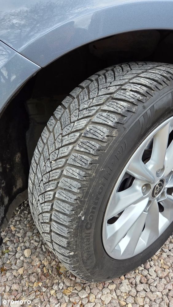 Toyota Corolla 1.8 Hybrid Comfort - 21