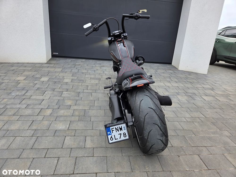 Harley-Davidson FXSB Breakout - 5