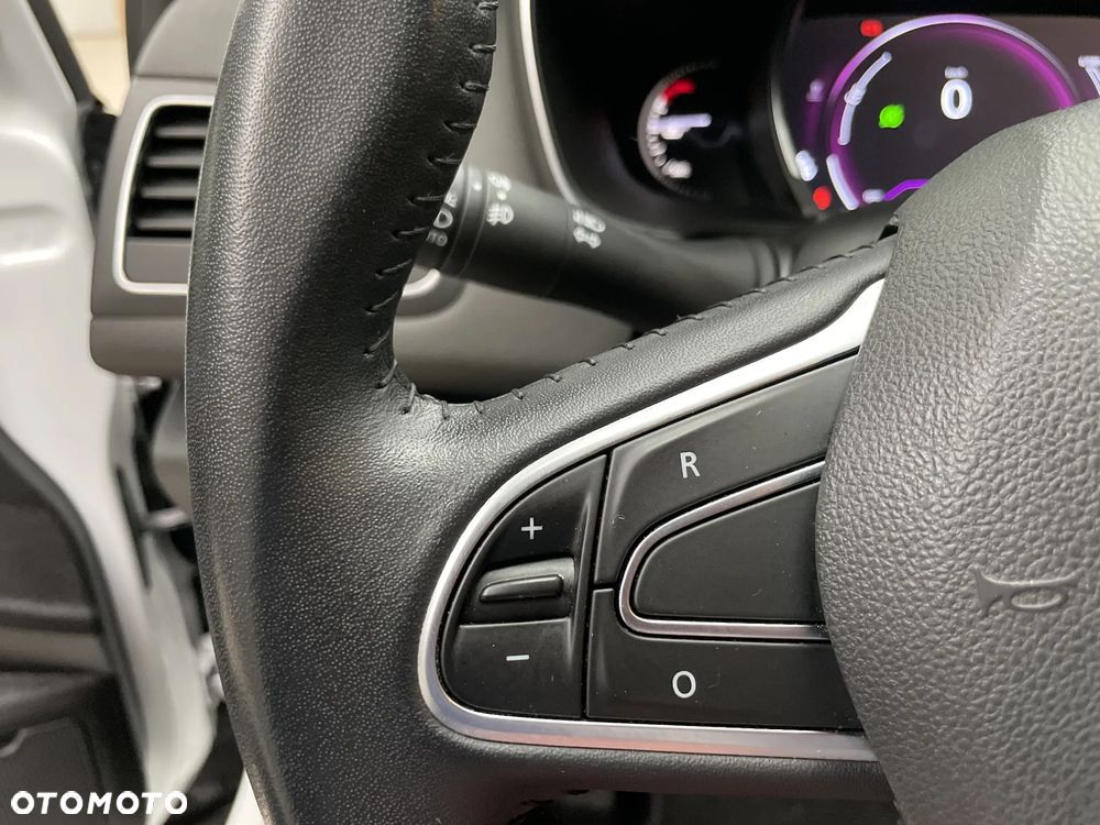 Renault Megane 1.3 TCe FAP Limited - 25