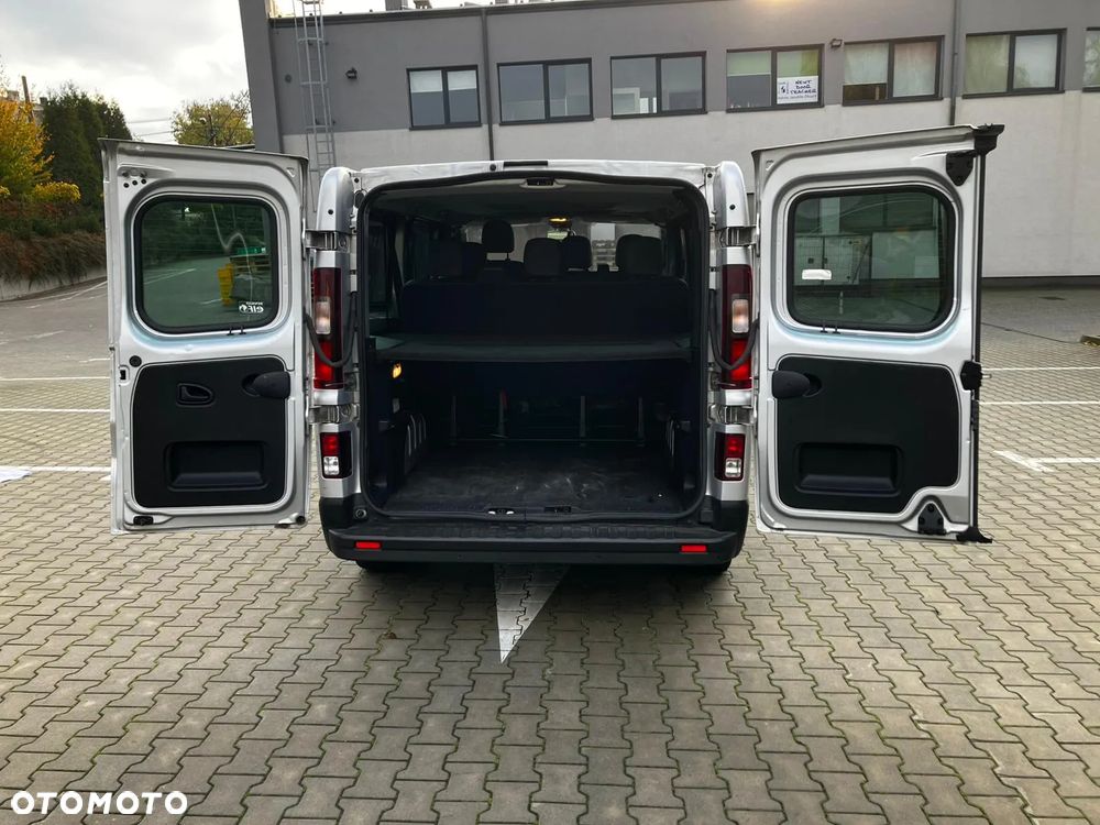 Renault Trafic Grand SpaceClass 2.0 dCi EDC - 37