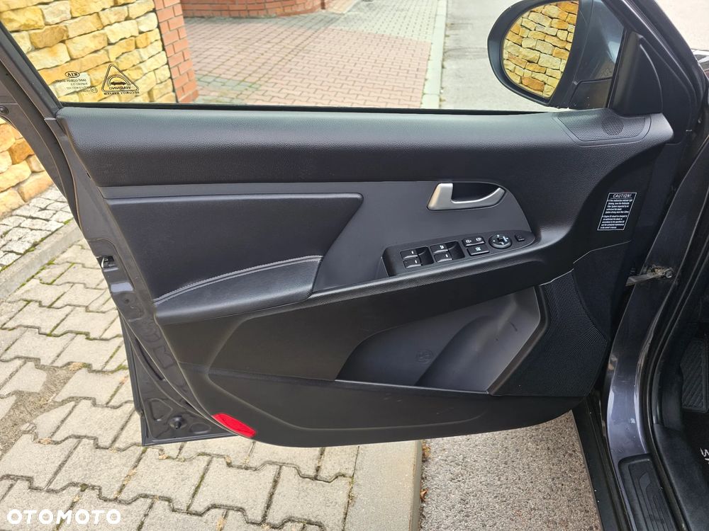 Kia Sportage 2.0 CRDI XL 2WD - 29