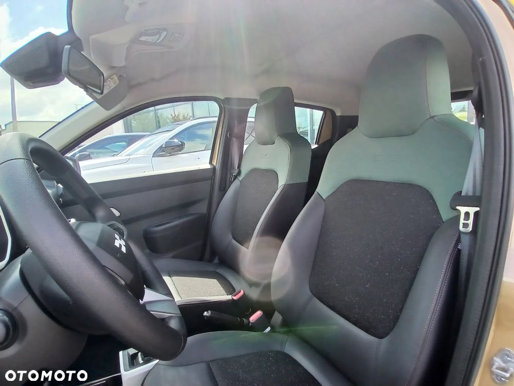 Dacia Spring Electric 26.8kWh 65 Extreme - 7