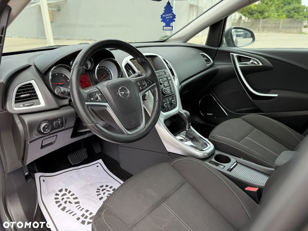 Opel Astra 2.0 CDTI DPF Automatik Cosmo - 17