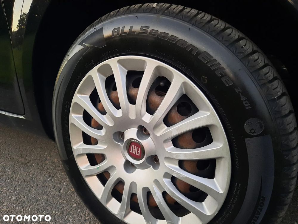 Fiat Punto Evo 1.2 8V Lounge - 21