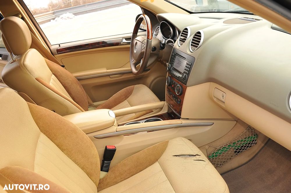 Mercedes-Benz ML - 13