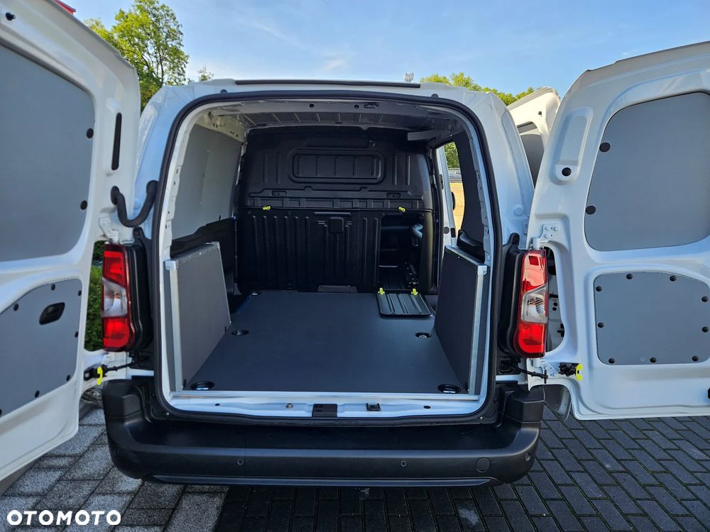 Toyota ProAce City 1.5HDI jak nowy! - 22