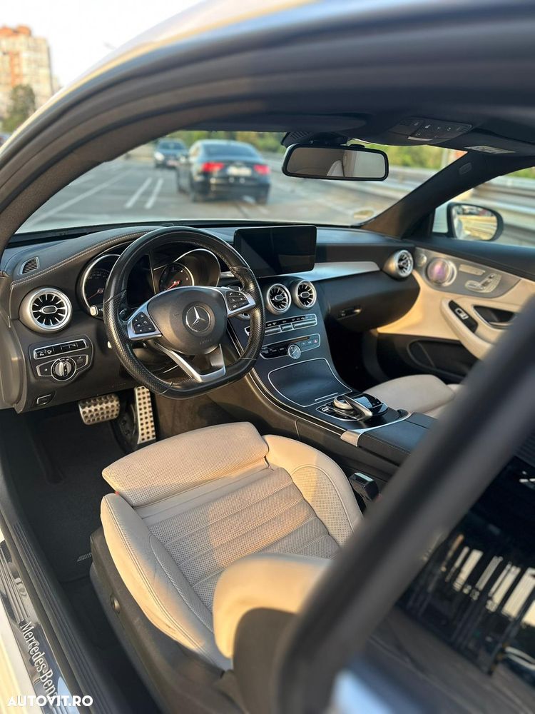 Mercedes-Benz C - 24