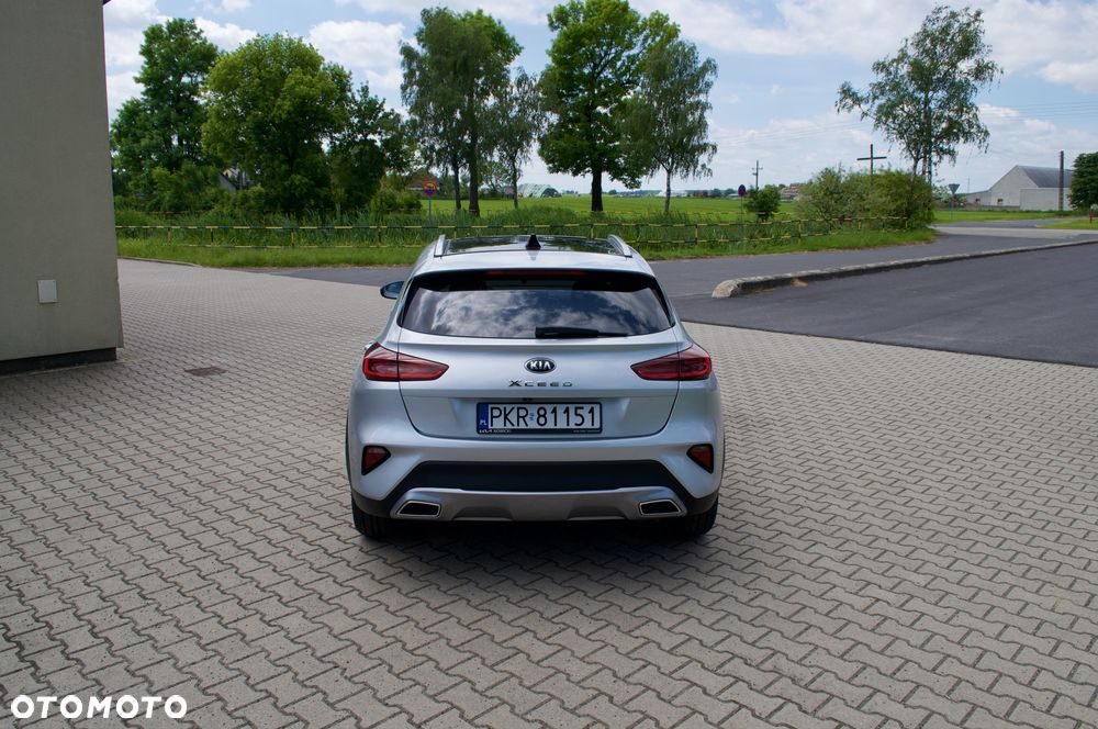 Kia XCeed - 4