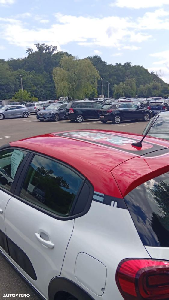 Citroën C3 1.2 PureTech 110 S&S BVM6 PLUS - 2