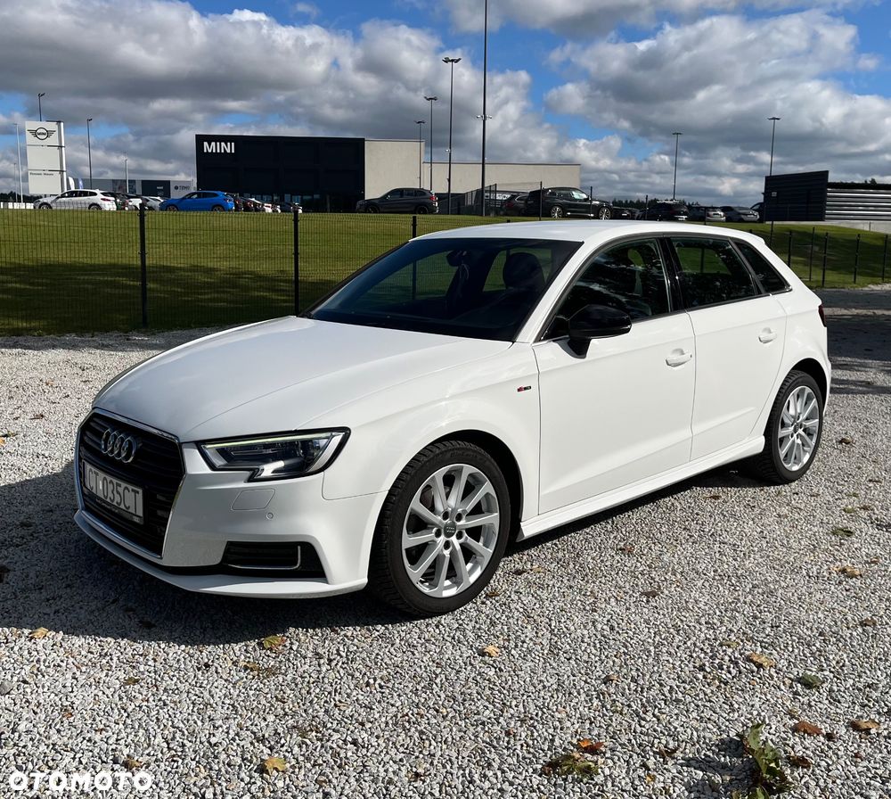 Audi A3 Sportback - 12