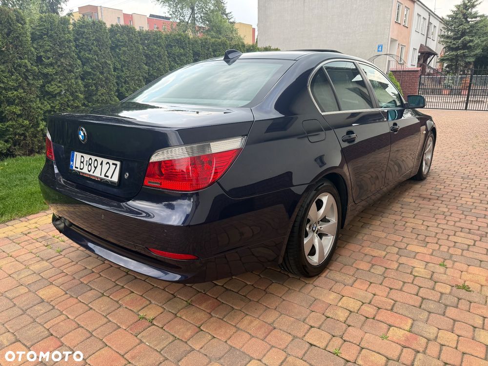 BMW Seria 5 525d - 4