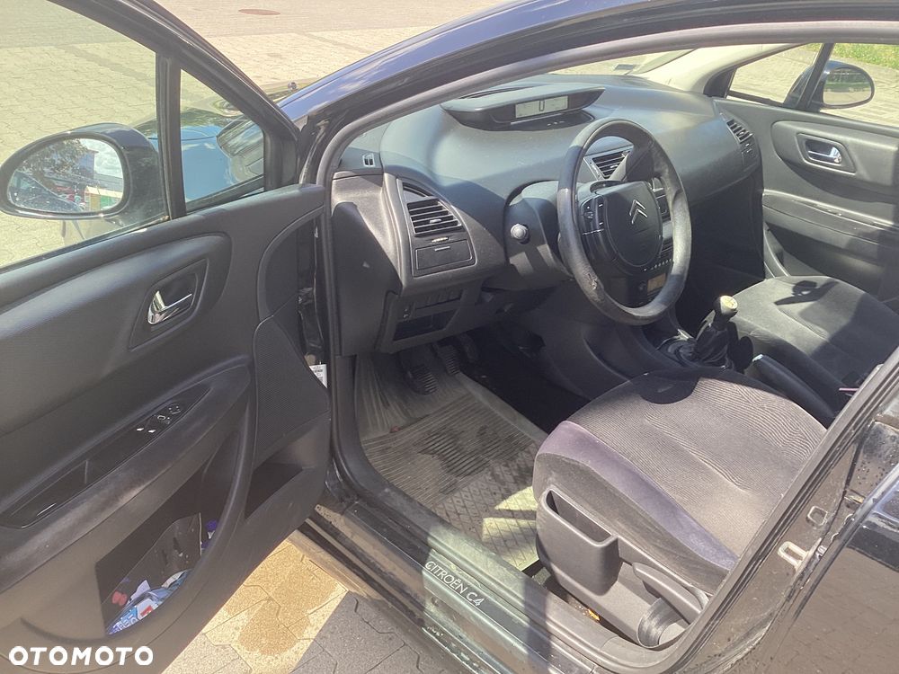 Citroën C4 1.6 VTi SX - 9