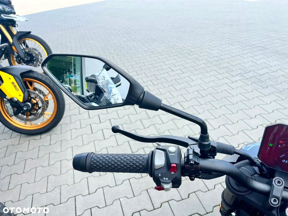 VOGE R125S - 9