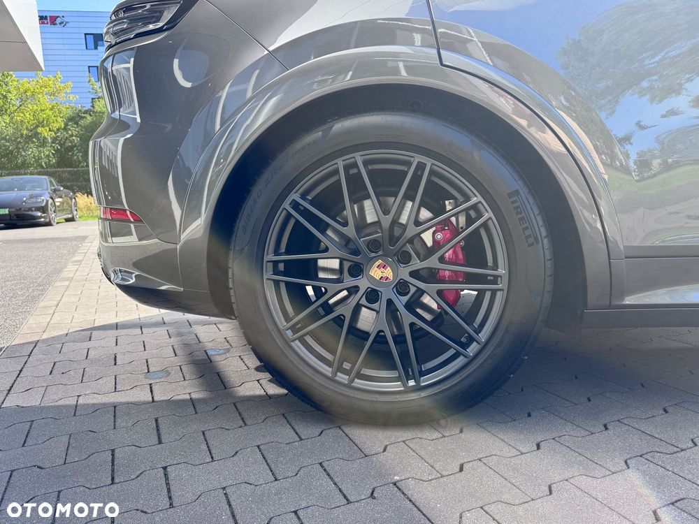 Porsche Cayenne GTS - 23