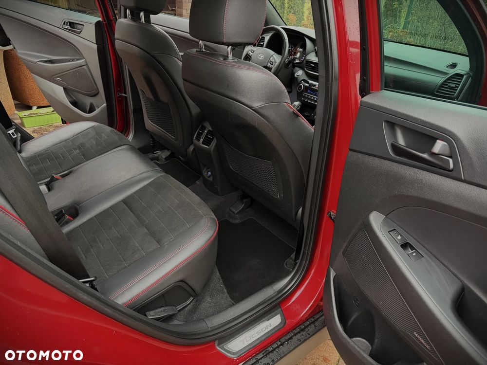 Hyundai Tucson 1.6 CRDi 48V-Hybrid 2WD DCT N Line - 27