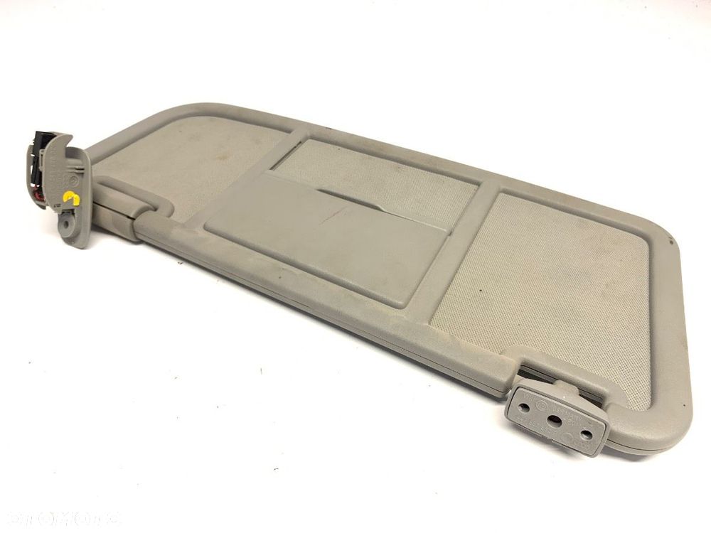 OSŁONA PRZECIWSŁONECZNA PRAWY - 134.00 PLN - AUDI A2 (8Z0) 2000 - 2005 1.4 55 kW [75 KM] benzyna - 2