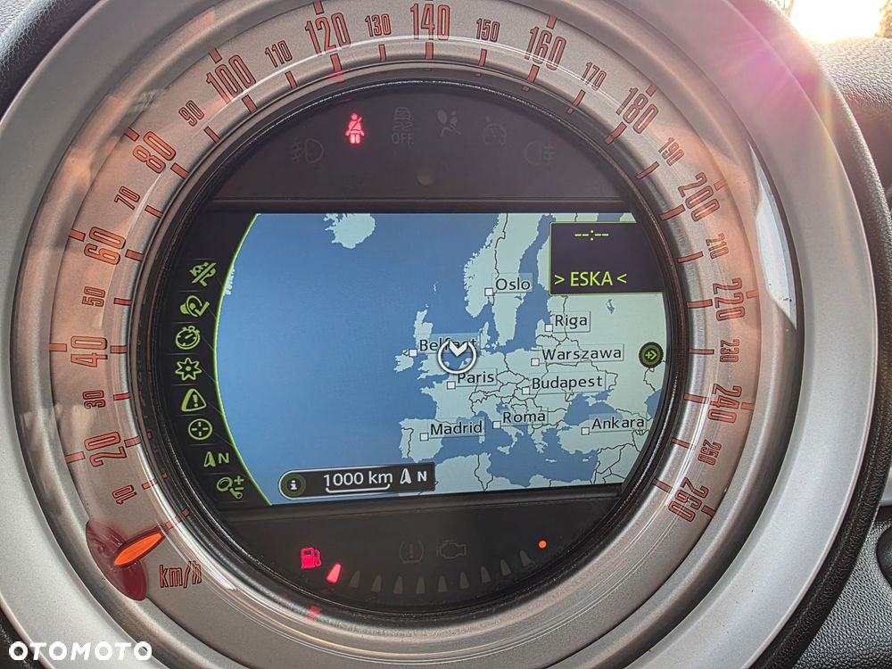 MINI Cooper D Bayswater - 21