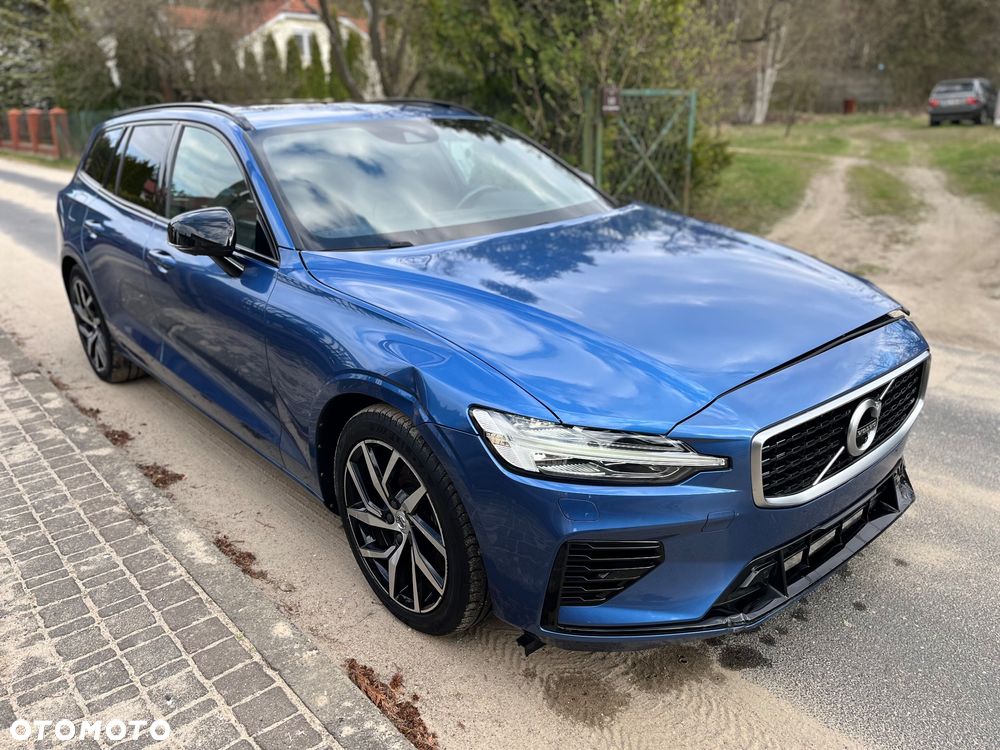 Volvo V60 T8 AWD Twin Engine Geartronic R-Design - 2