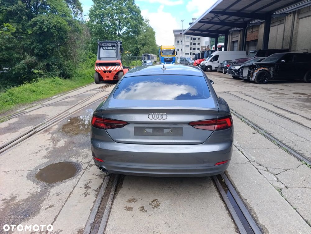 Audi A5 Sportback 35 TDI S tronic - 4