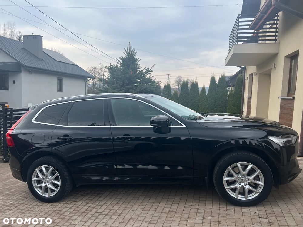 Volvo XC 60 D4 AWD Geartronic Momentum - 4