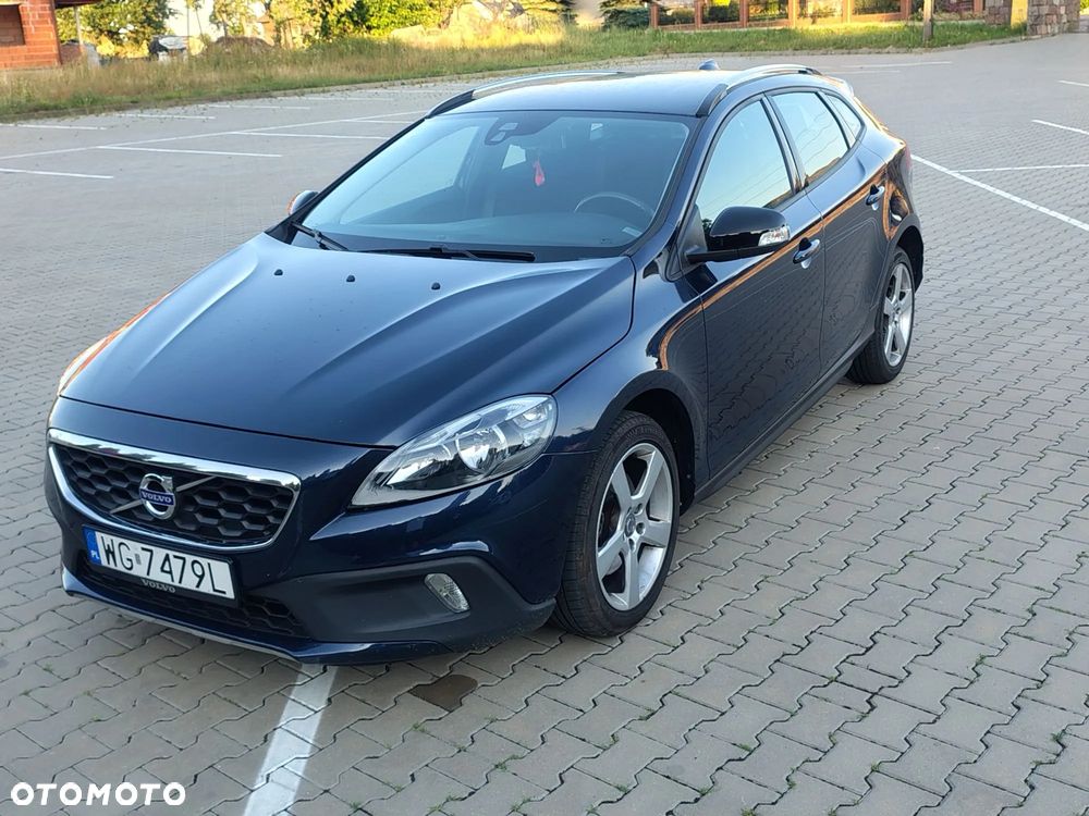 Volvo V40 Cross Country - 33