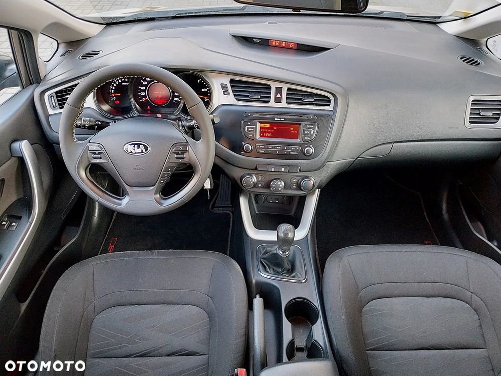 Kia Ceed 1.4 CVVT - 6