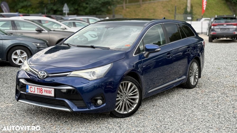 Toyota Avensis 2.0 D-4D Executive - 36
