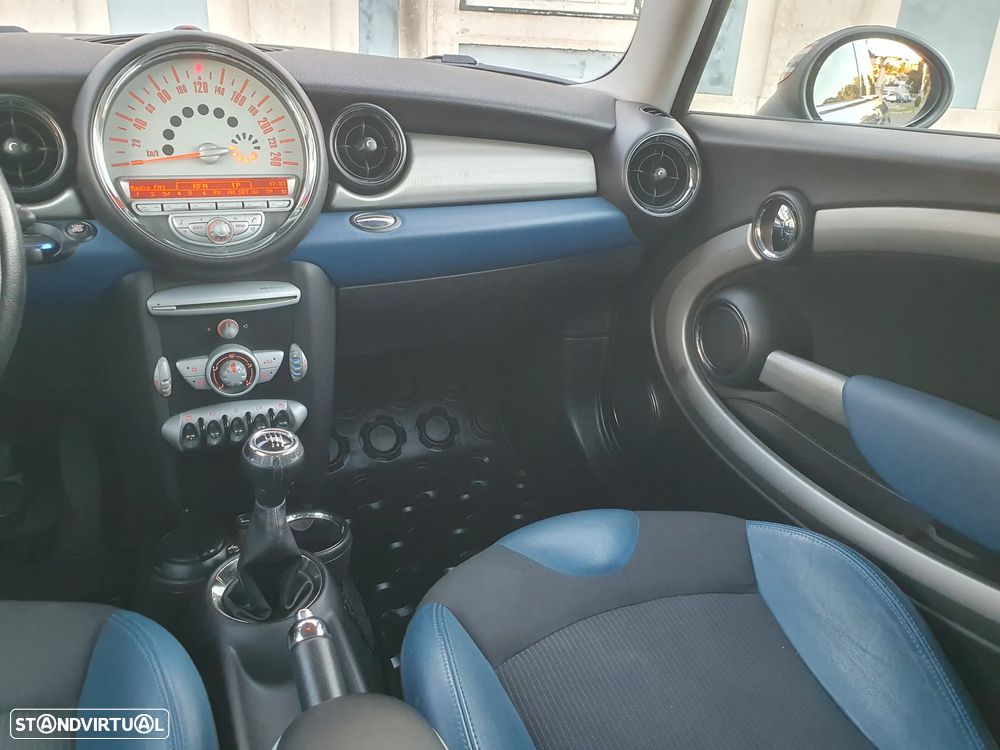 MINI 3 Portas Cooper D - 20